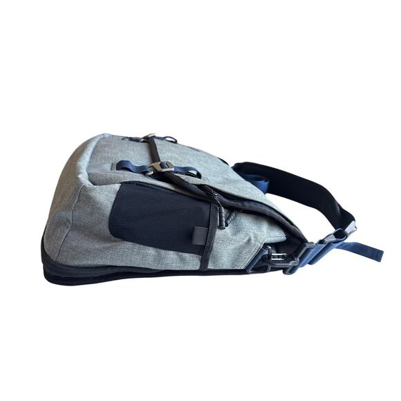 Timbuk2 CROSSBODY San Francisco COMMAND MESSENGER Bag Midway Gray - Picture 4 of 12